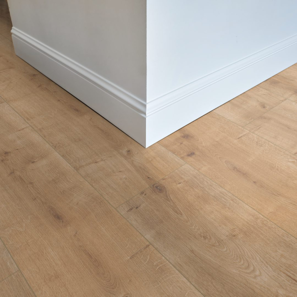 FLOOR24 Laminat Landhausdiele 4V 832-4 Eiche beige dunkel 8 mm